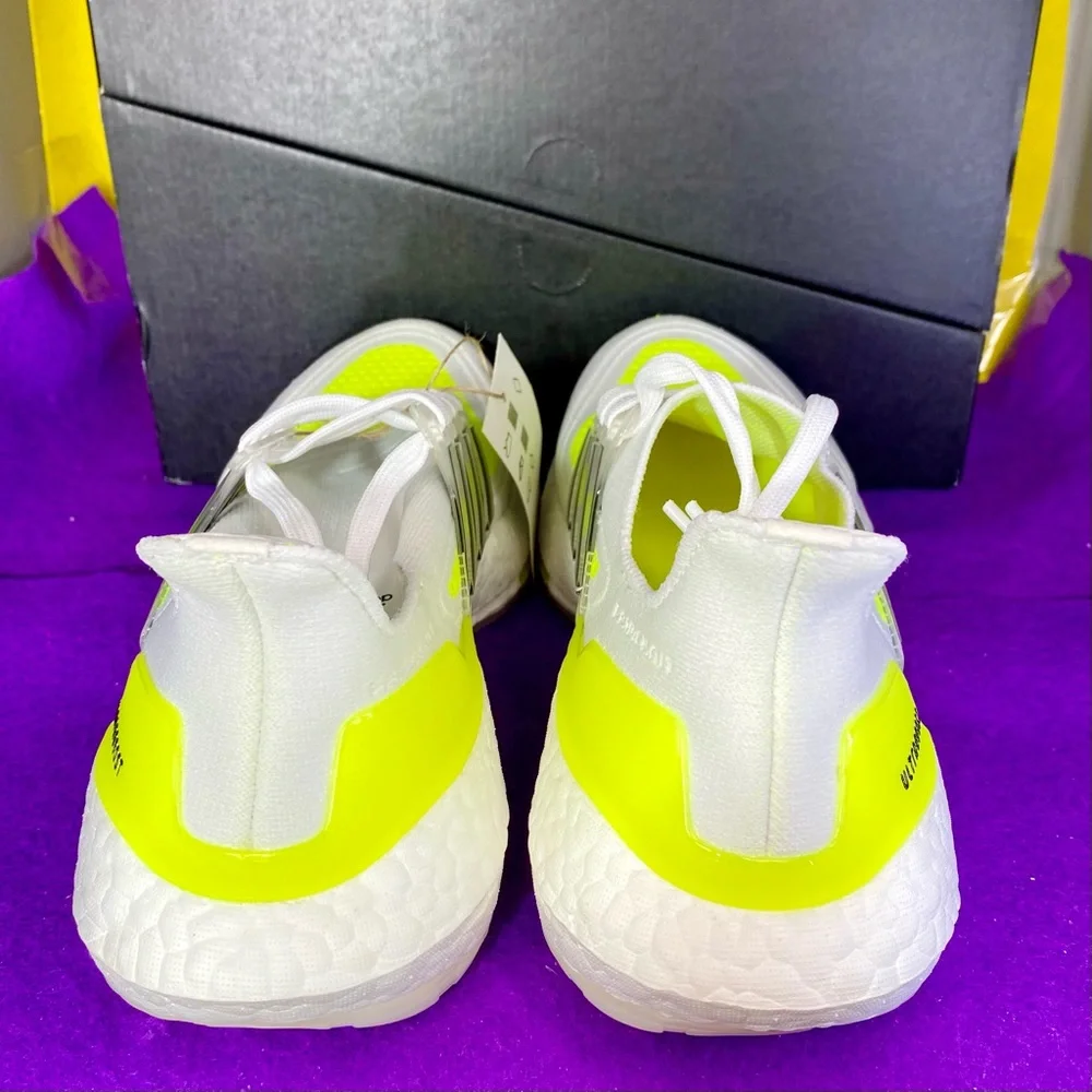 New adidas Ultraboost 21 Running Shoe FY0377 Men’s Size: 5 Women’s 6.5 - Picture 9 of 13